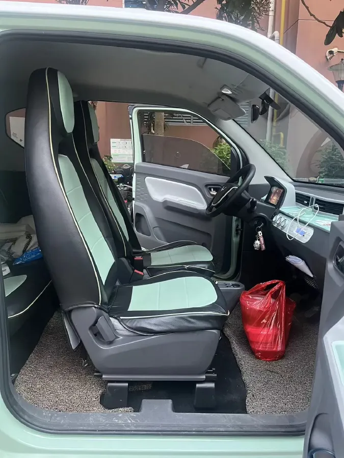 2021 WuLing HongGuang MINI EV BEV 9.3KWH,autocango,china used car exporter,china ev exporter,chinese used car exporter,chinese used ev exporter