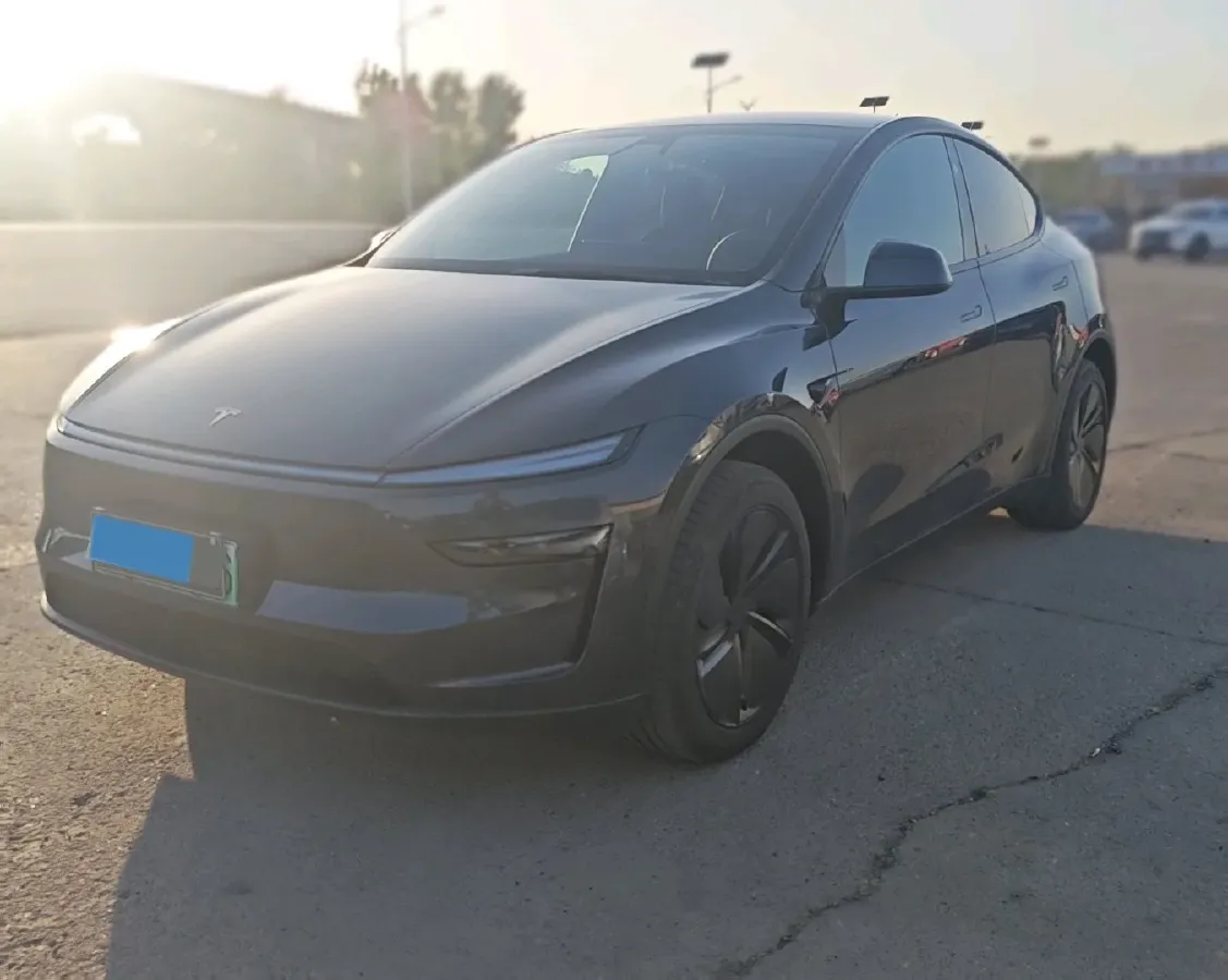 2026 Tesla Model Y BEV,autocango,china used car exporter,china ev exporter,chinese used car exporter,chinese used ev exporter