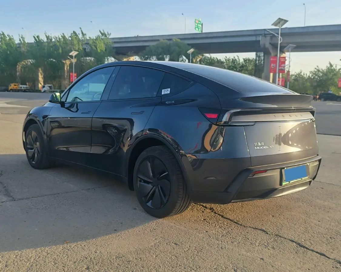 2026 Tesla Model Y BEV,autocango,china used car exporter,china ev exporter,chinese used car exporter,chinese used ev exporter