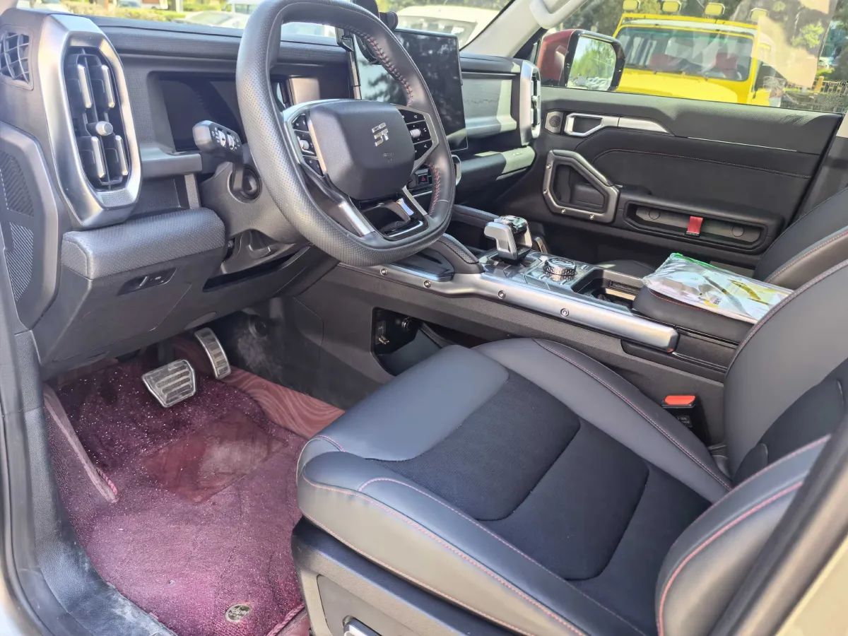 2023 Jetour Traveller 2.0T 254HP L4 7DCT,autocango,china used car exporter,china ev exporter,chinese used car exporter,chinese used ev exporter