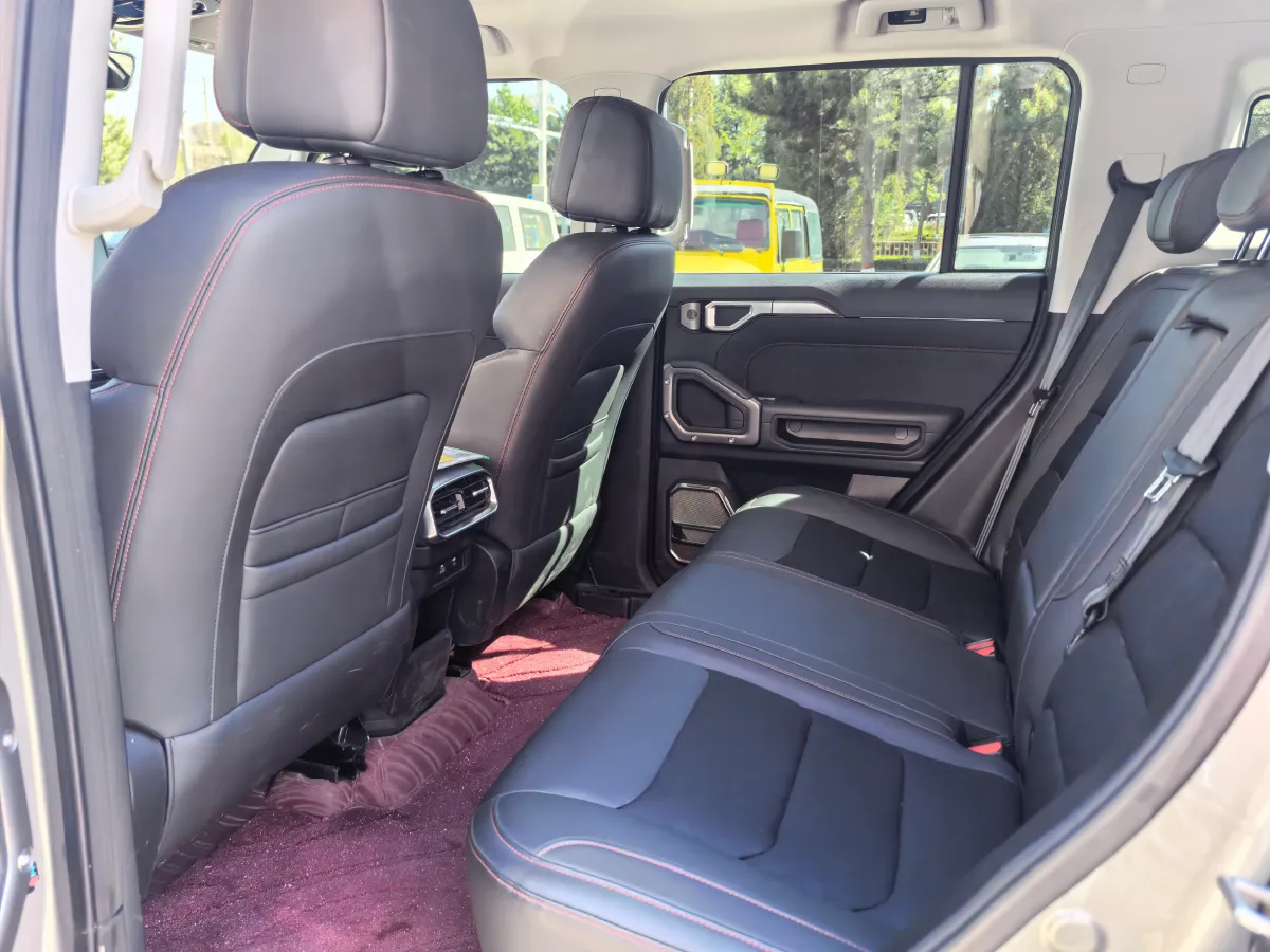 2023 Jetour Traveller 2.0T 254HP L4 7DCT,autocango,china used car exporter,china ev exporter,chinese used car exporter,chinese used ev exporter