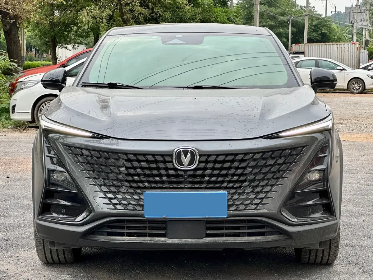 2022 ChangAn UNI-T 2.0T 233HP L4 8AT,autocango,china used car exporter,china ev exporter,chinese used car exporter,chinese used ev exporter