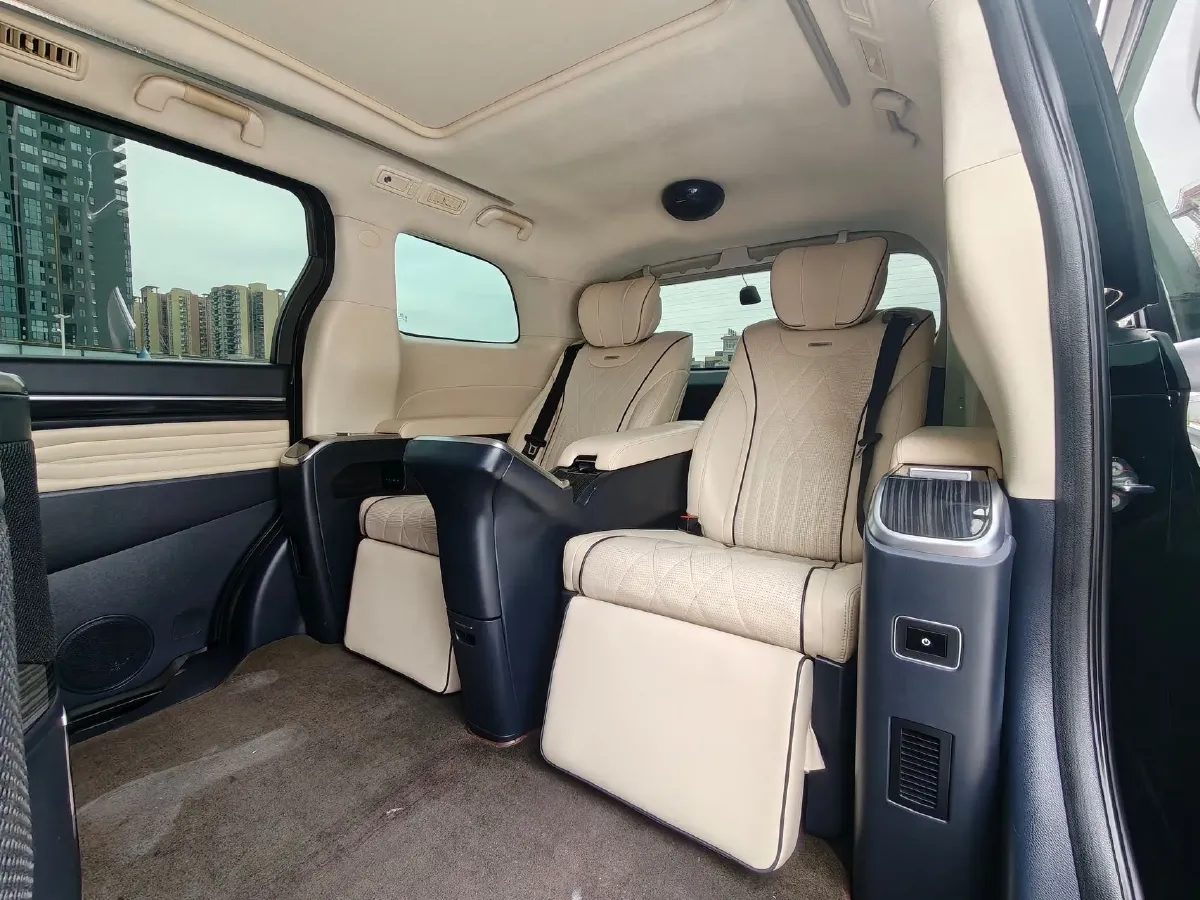 2021 GAC Trumpchi M8 2.0T 252HP L4 8AT,autocango,china used car exporter,china ev exporter,chinese used car exporter,chinese used ev exporter