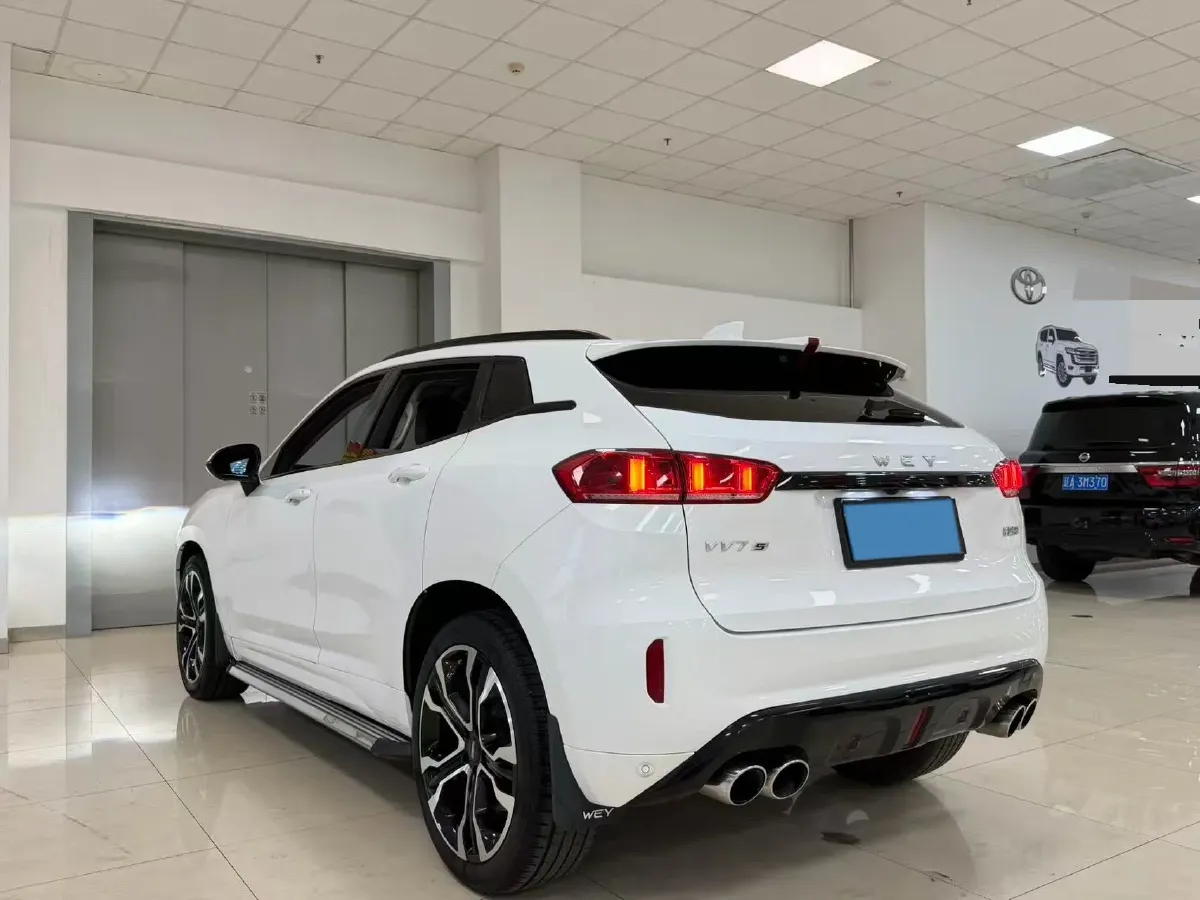 2017 WEY VV7 2.0T 234HP L4 7DCT,autocango,china used car exporter,china ev exporter,chinese used car exporter,chinese used ev exporter