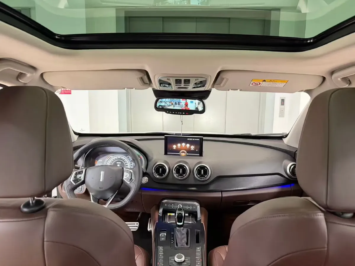 2017 WEY VV7 2.0T 234HP L4 7DCT,autocango,china used car exporter,china ev exporter,chinese used car exporter,chinese used ev exporter