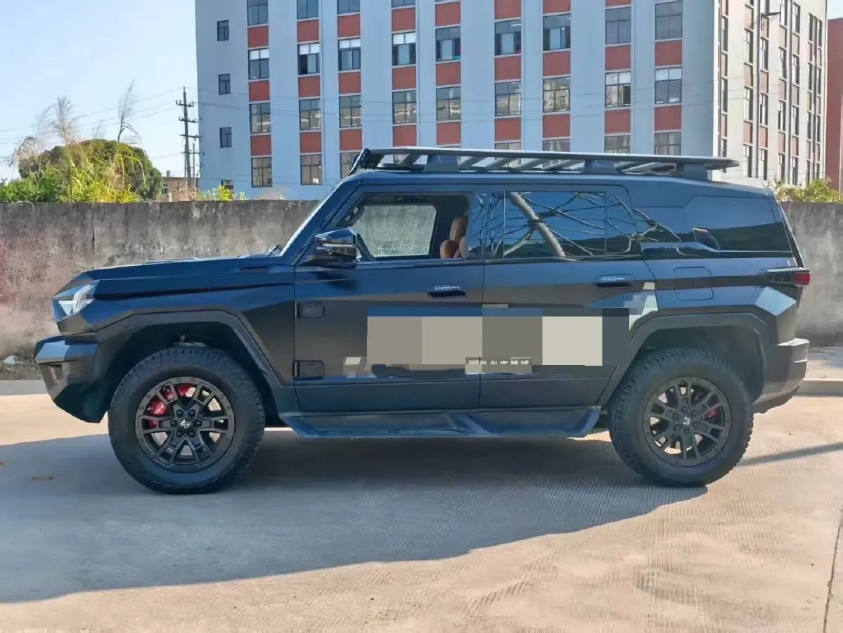 2023 M Hero 917 REEV 197HP 2AT REEV 65.8KWH,autocango,china used car exporter,china ev exporter,chinese used car exporter,chinese used ev exporter