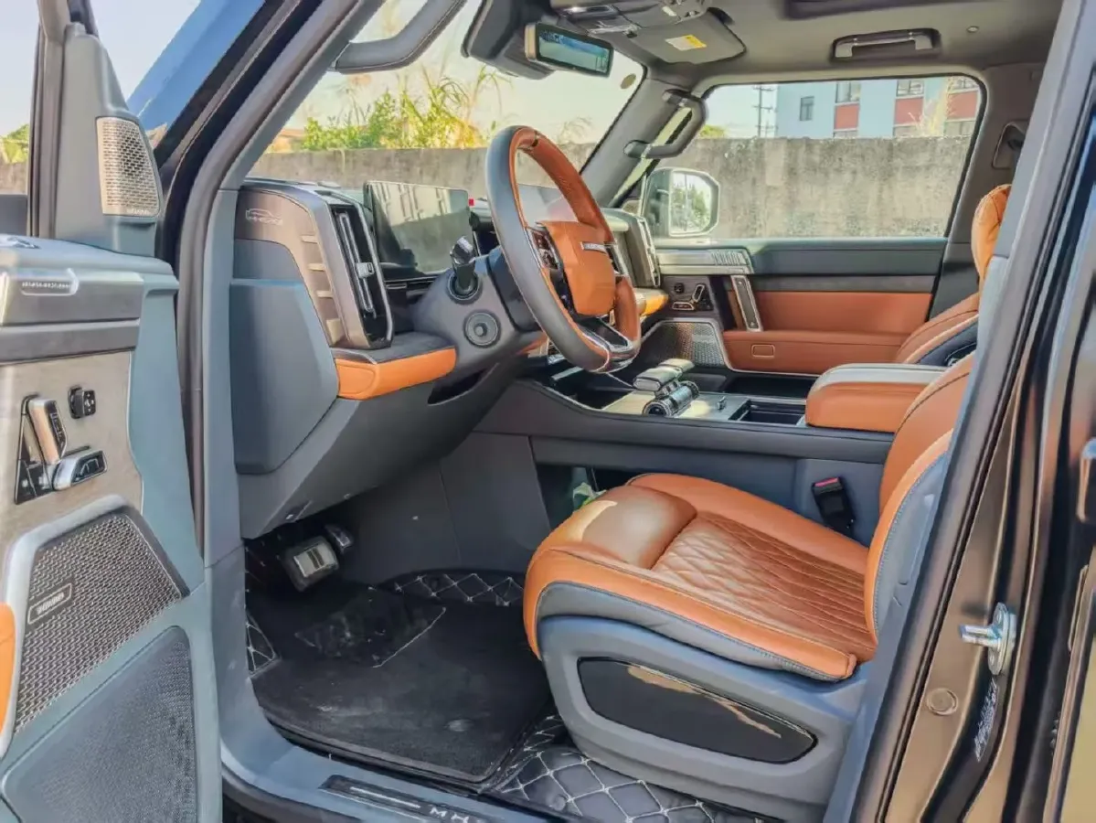 2023 M Hero 917 REEV 197HP 2AT REEV 65.8KWH,autocango,china used car exporter,china ev exporter,chinese used car exporter,chinese used ev exporter