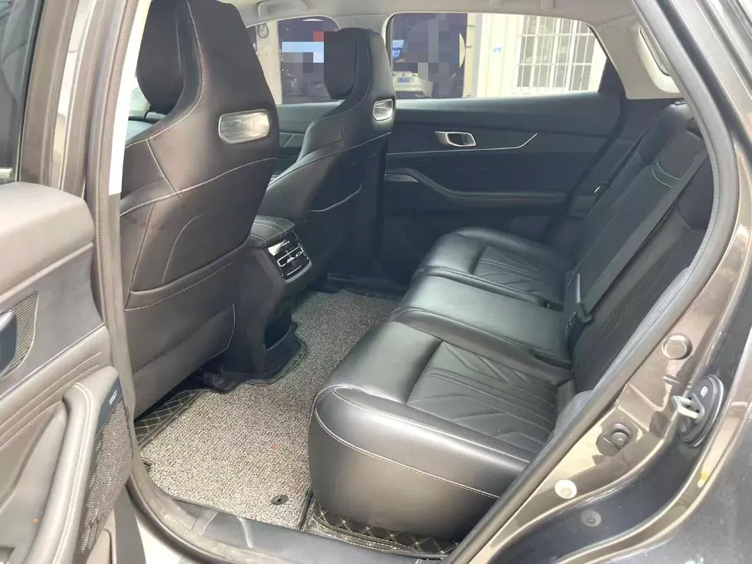 2023 ChangAn UNI-K 2.0T 233HP L4 8AT,autocango,china used car exporter,china ev exporter,chinese used car exporter,chinese used ev exporter