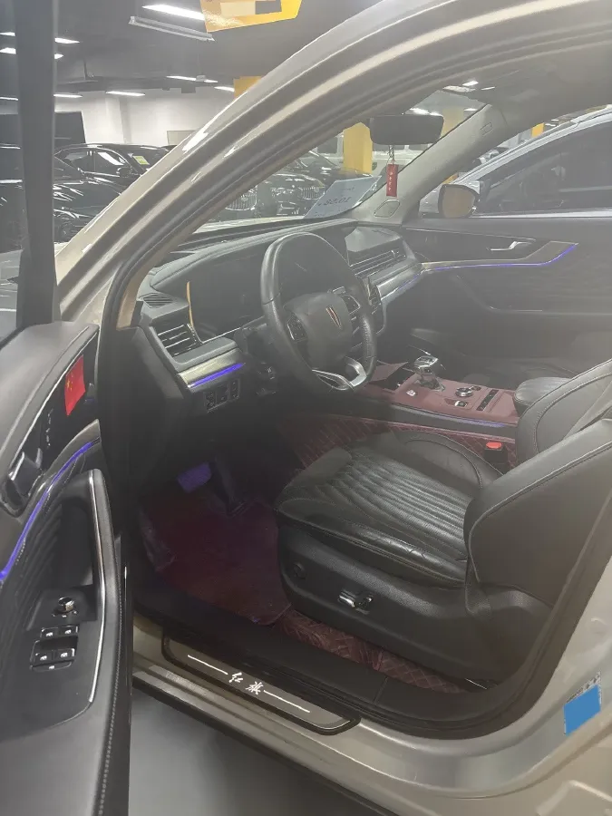 2022 HongQi HS5 2.0T 224HP L4 6AT,autocango,china used car exporter,china ev exporter,chinese used car exporter,chinese used ev exporter