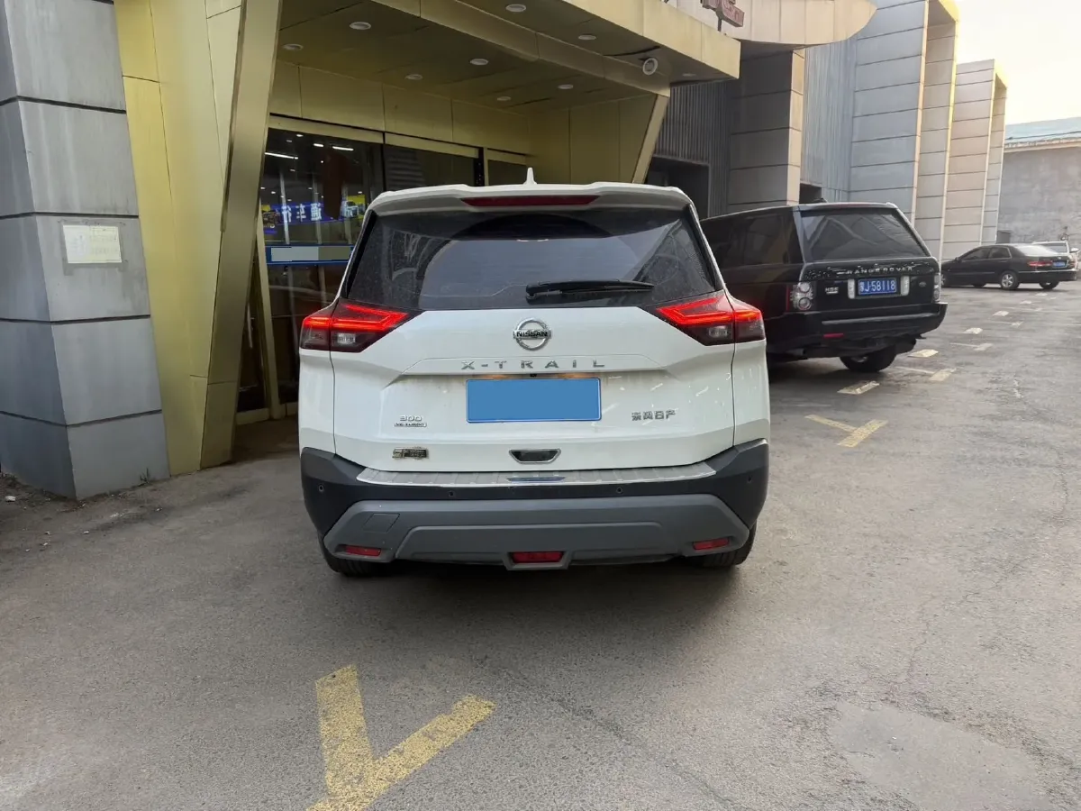 2021 Nissan X-Trail 1.5T 204HP L3 CVT,autocango,china used car exporter,china ev exporter,chinese used car exporter,chinese used ev exporter