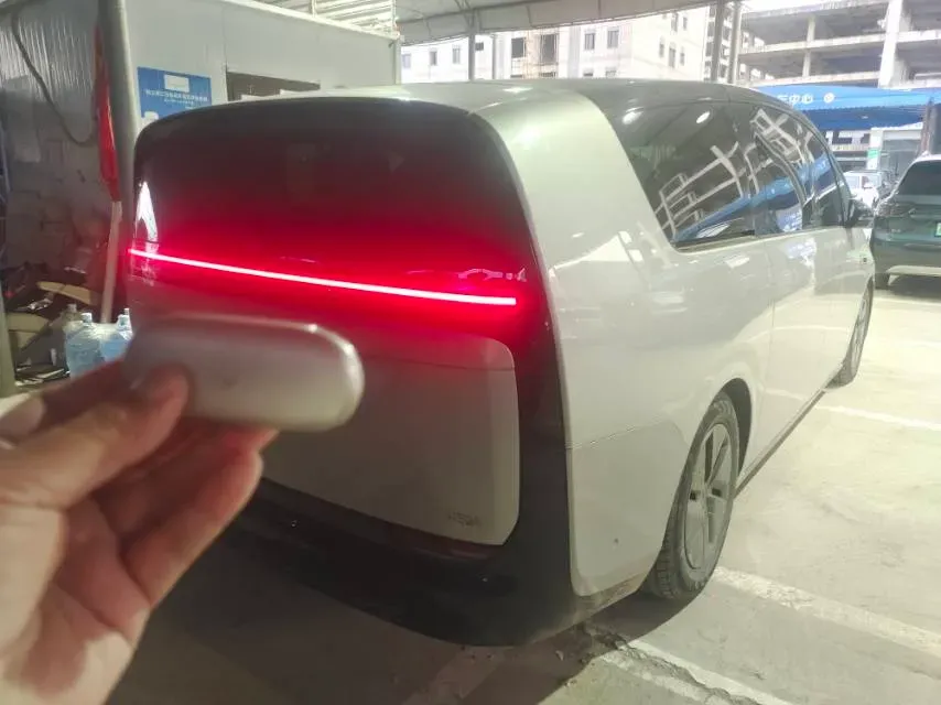 2024 Li MEGA BEV 102.7KWH,autocango,china used car exporter,china ev exporter,chinese used car exporter,chinese used ev exporter