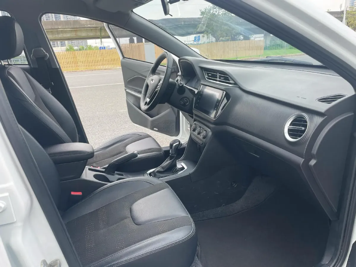 2020 Chery Tiggo 3x 1.5L 116HP L4 CVT,autocango,china used car exporter,china ev exporter,chinese used car exporter,chinese used ev exporter