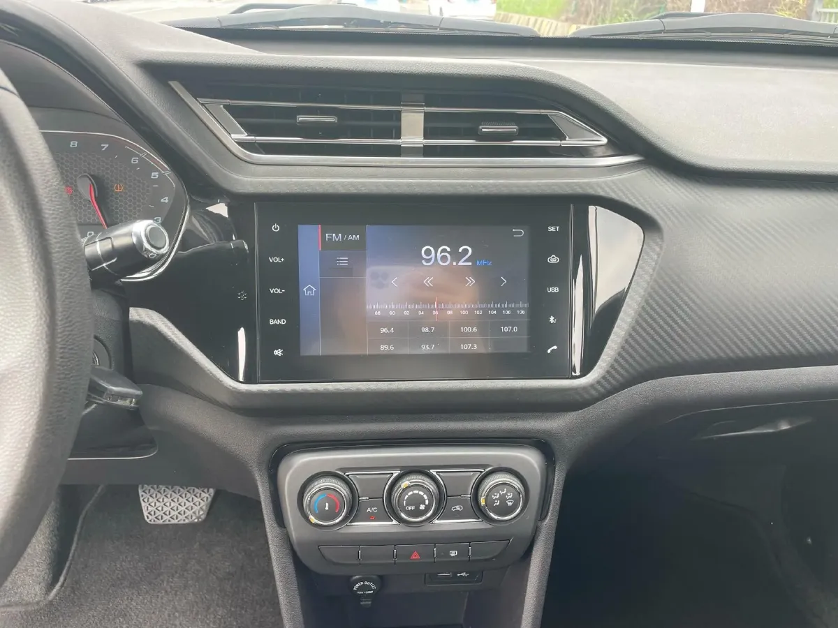 2020 Chery Tiggo 3x 1.5L 116HP L4 CVT,autocango,china used car exporter,china ev exporter,chinese used car exporter,chinese used ev exporter