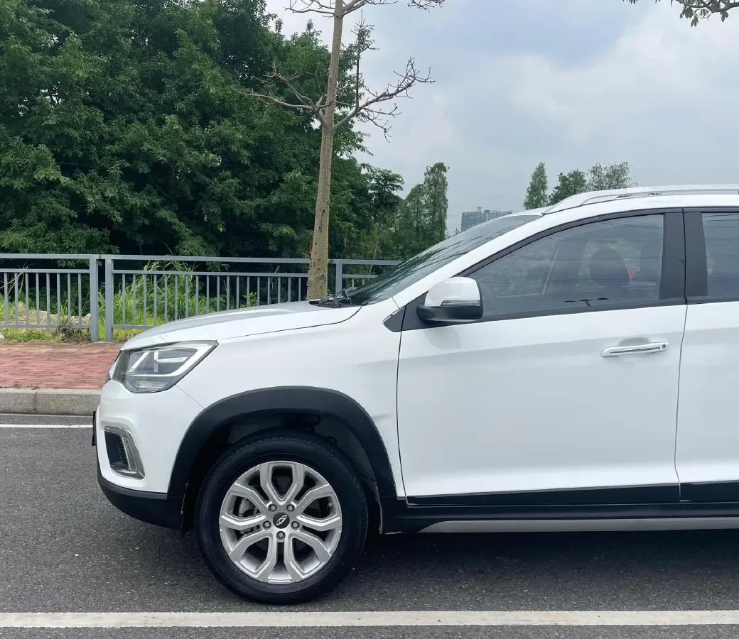 2020 Chery Tiggo 3x 1.5L 116HP L4 CVT,autocango,china used car exporter,china ev exporter,chinese used car exporter,chinese used ev exporter