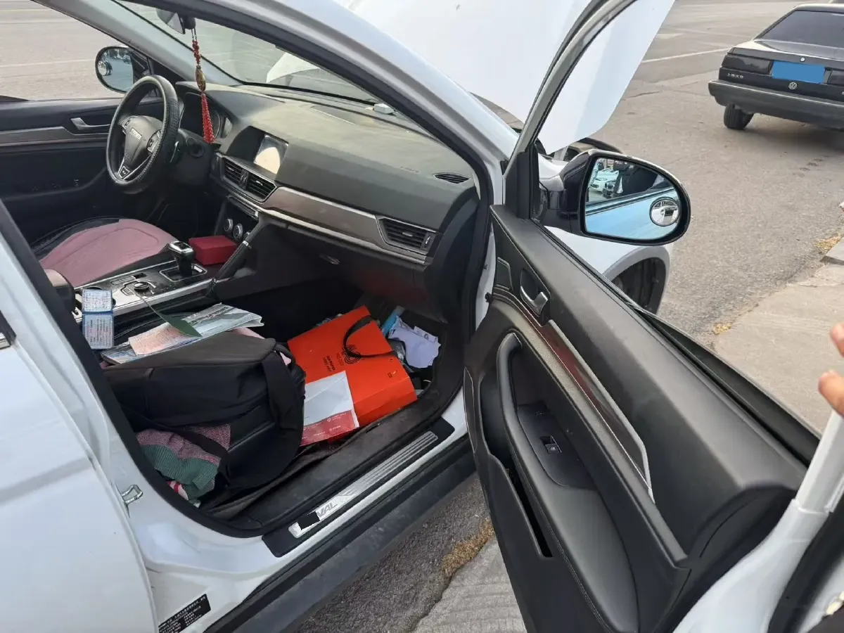 2017 Haval H6 1.5T 150HP L4 6AT,autocango,china used car exporter,china ev exporter,chinese used car exporter,chinese used ev exporter