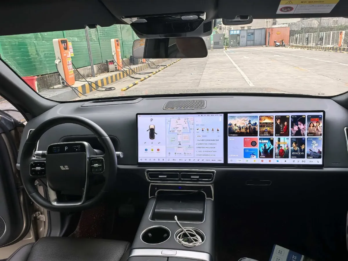 2022 Li L9 Range Extended 154HP REEV 42.6KWH,autocango,china used car exporter,china ev exporter,chinese used car exporter,chinese used ev exporter