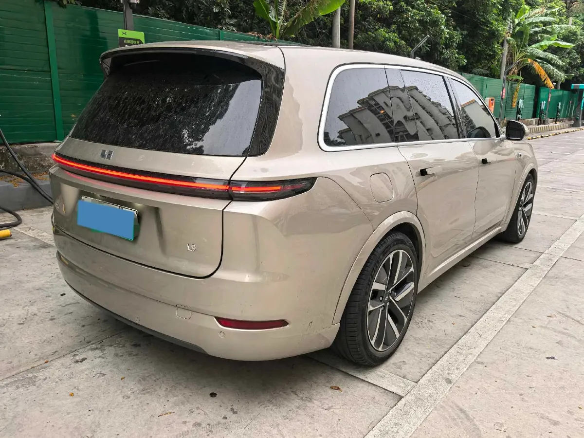2022 Li L9 Range Extended 154HP REEV 42.6KWH,autocango,china used car exporter,china ev exporter,chinese used car exporter,chinese used ev exporter