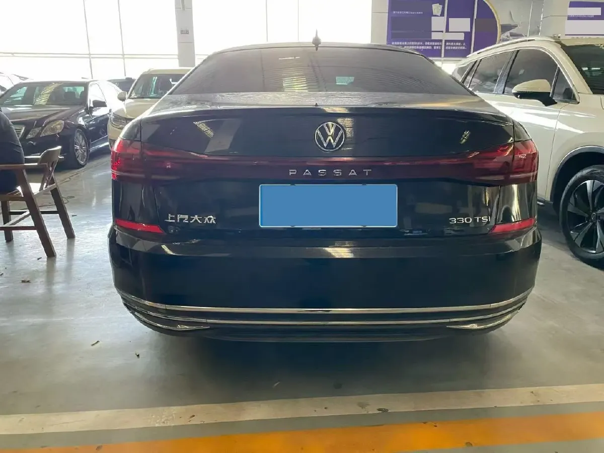 2021 Volkswagen Passat 2.0T 186HP L4 7DCT,autocango,china used car exporter,china ev exporter,chinese used car exporter,chinese used ev exporter
