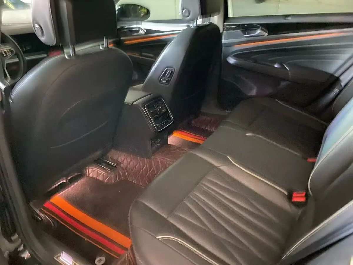 2021 Volkswagen Passat 2.0T 186HP L4 7DCT,autocango,china used car exporter,china ev exporter,chinese used car exporter,chinese used ev exporter