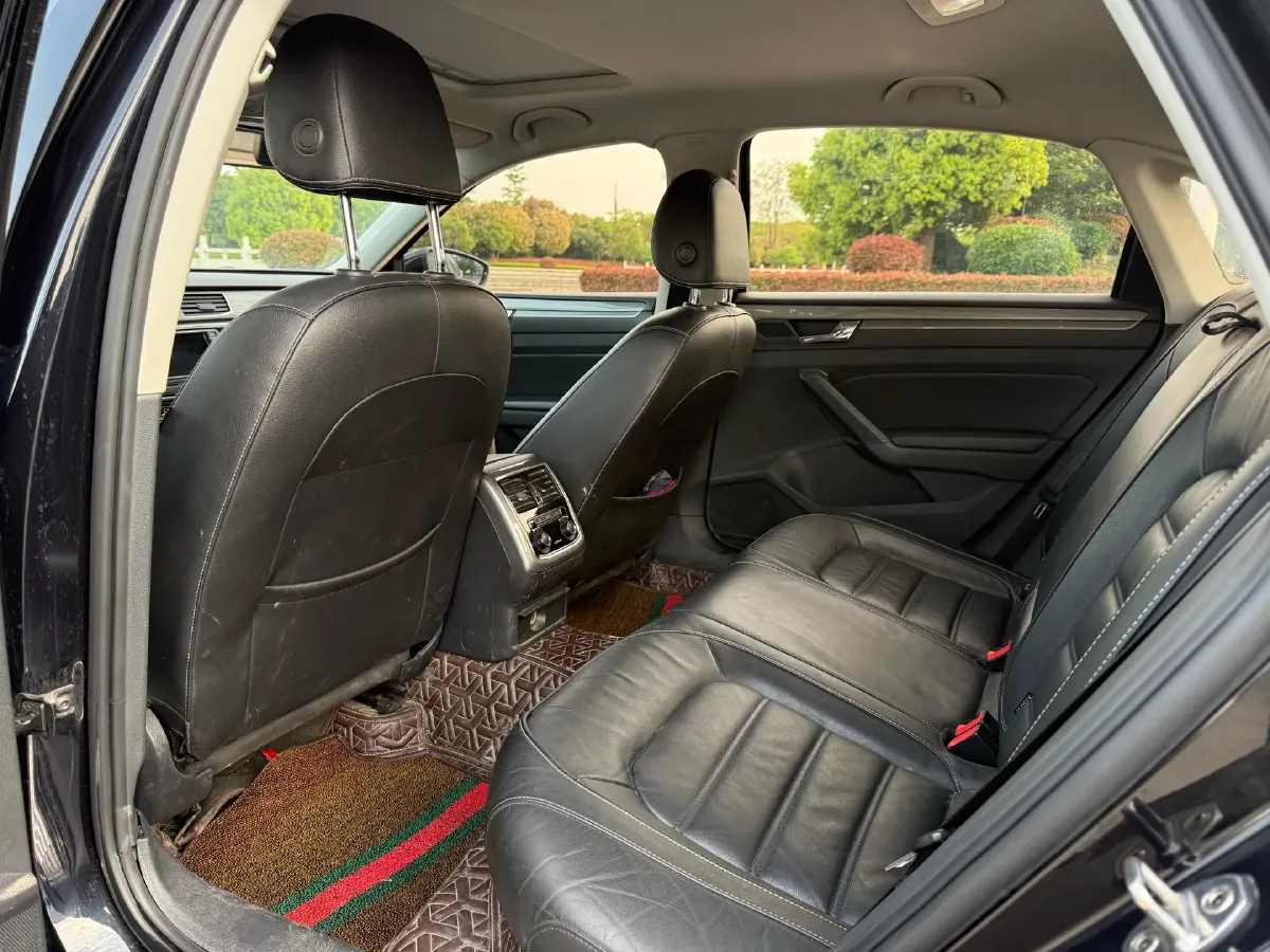 2017 Volkswagen Passat 1.8T 180HP L4 7DCT,autocango,china used car exporter,china ev exporter,chinese used car exporter,chinese used ev exporter