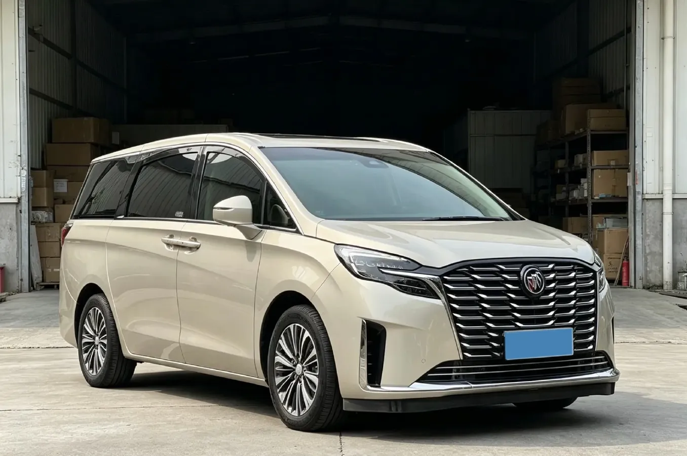2022 Buick GL8 2.0T 237HP L4 9AT,autocango,china used car exporter,china ev exporter,chinese used car exporter,chinese used ev exporter