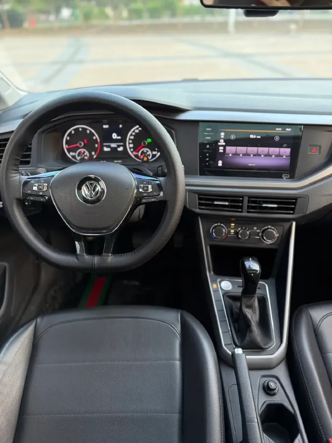 2019 Volkswagen Polo 1.5L 113HP L4 6AT,autocango,china used car exporter,china ev exporter,chinese used car exporter,chinese used ev exporter