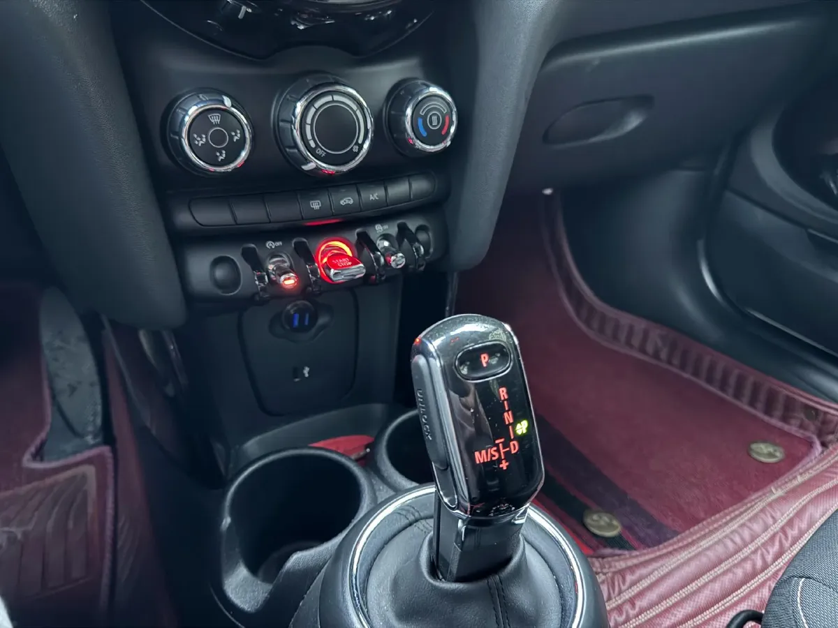 2018 ChangAn CS75 1.5T 156HP L4 PHEV 12.96KWH,autocango,china used car exporter,china ev exporter,chinese used car exporter,chinese used ev exporter