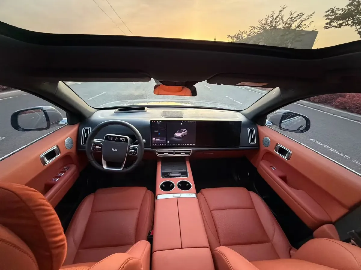 2024 Li L6 Range Extended 154HP L4 REEV 36.8KWH,autocango,china used car exporter,china ev exporter,chinese used car exporter,chinese used ev exporter