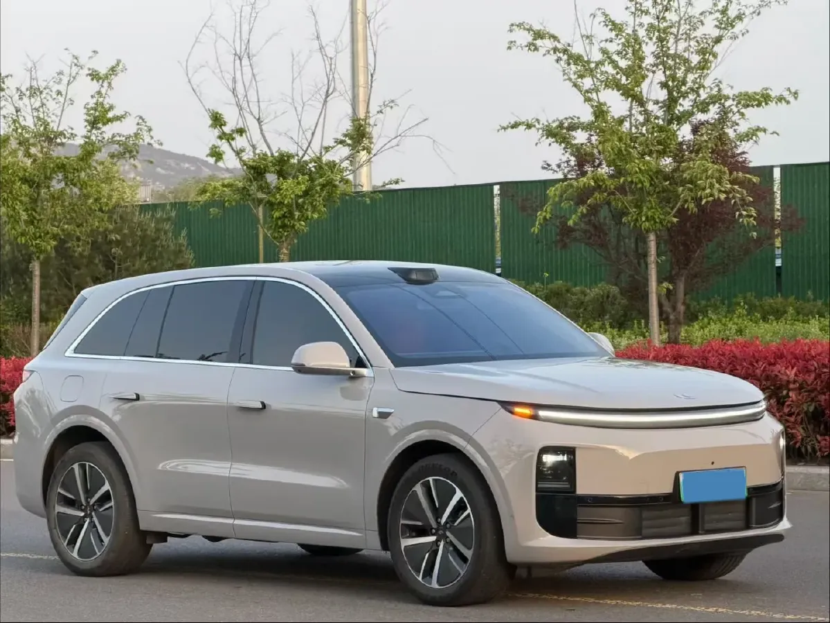 2024 Li L6 Range Extended 154HP L4 REEV 36.8KWH,autocango,china used car exporter,china ev exporter,chinese used car exporter,chinese used ev exporter