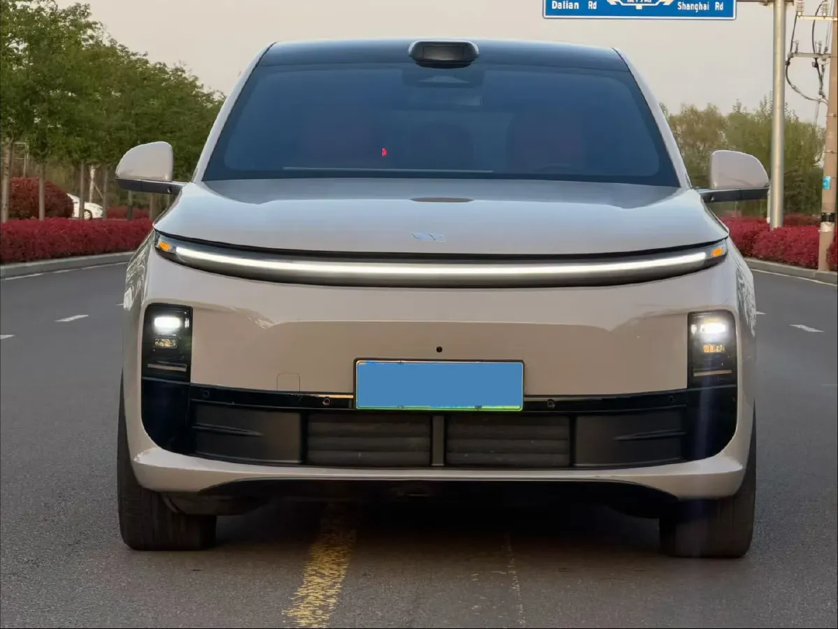 2024 Li L6 Range Extended 154HP L4 REEV 36.8KWH,autocango,china used car exporter,china ev exporter,chinese used car exporter,chinese used ev exporter