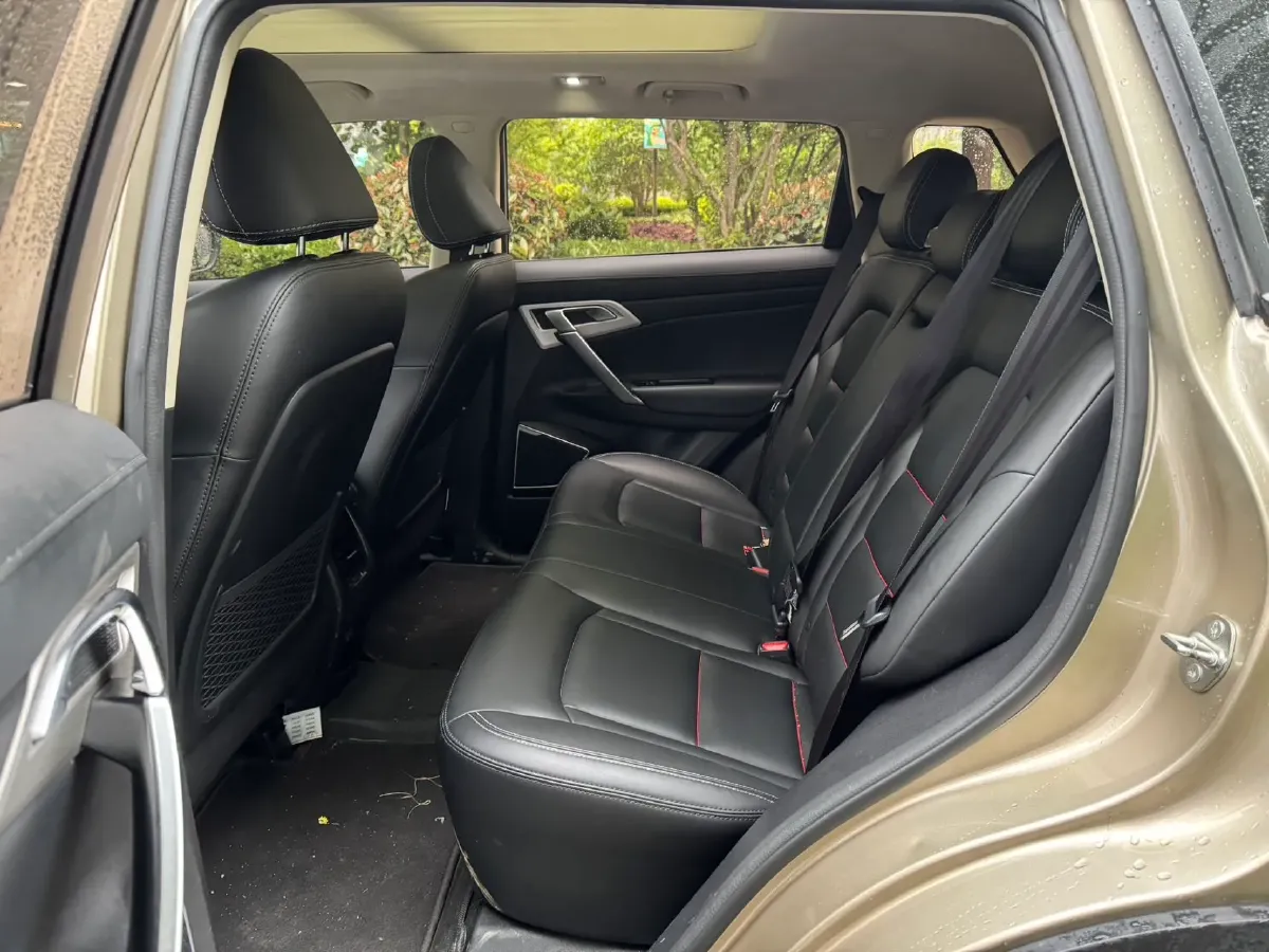 2018 Geely Azkarra 1.8T 184HP L4 6AT,autocango,china used car exporter,china ev exporter,chinese used car exporter,chinese used ev exporter