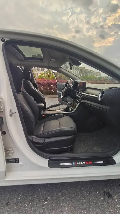 2021 Kia K3 1.5L 115HP L4 CVT,autocango,china used car exporter,china ev exporter,chinese used car exporter,chinese used ev exporter
