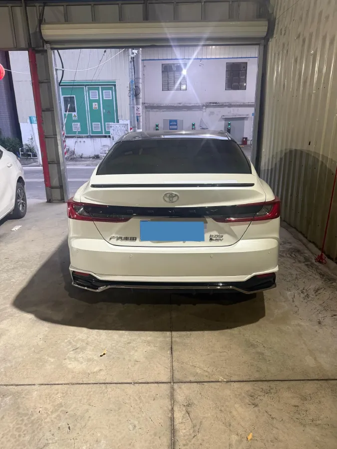 2024 Toyota Camry 2.0L 152HP L4 E-CVT Hybrid,autocango,china used car exporter,china ev exporter,chinese used car exporter,chinese used ev exporter