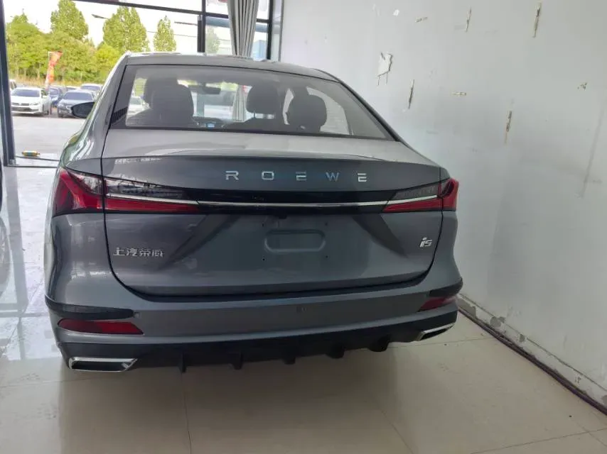 2023 Roewe i5 1.5L 129HP L4 CVT,autocango,china used car exporter,china ev exporter,chinese used car exporter,chinese used ev exporter