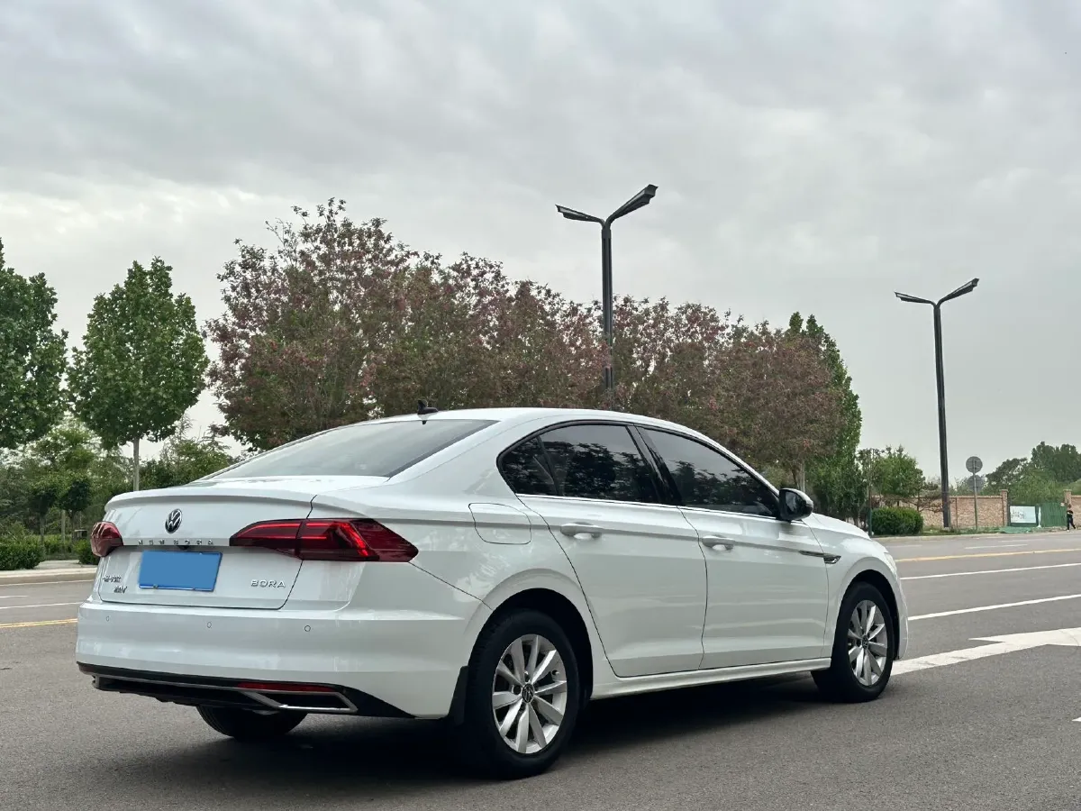 2021 Volkswagen Bora 1.5L 113HP L4 6AT,autocango,china used car exporter,china ev exporter,chinese used car exporter,chinese used ev exporter