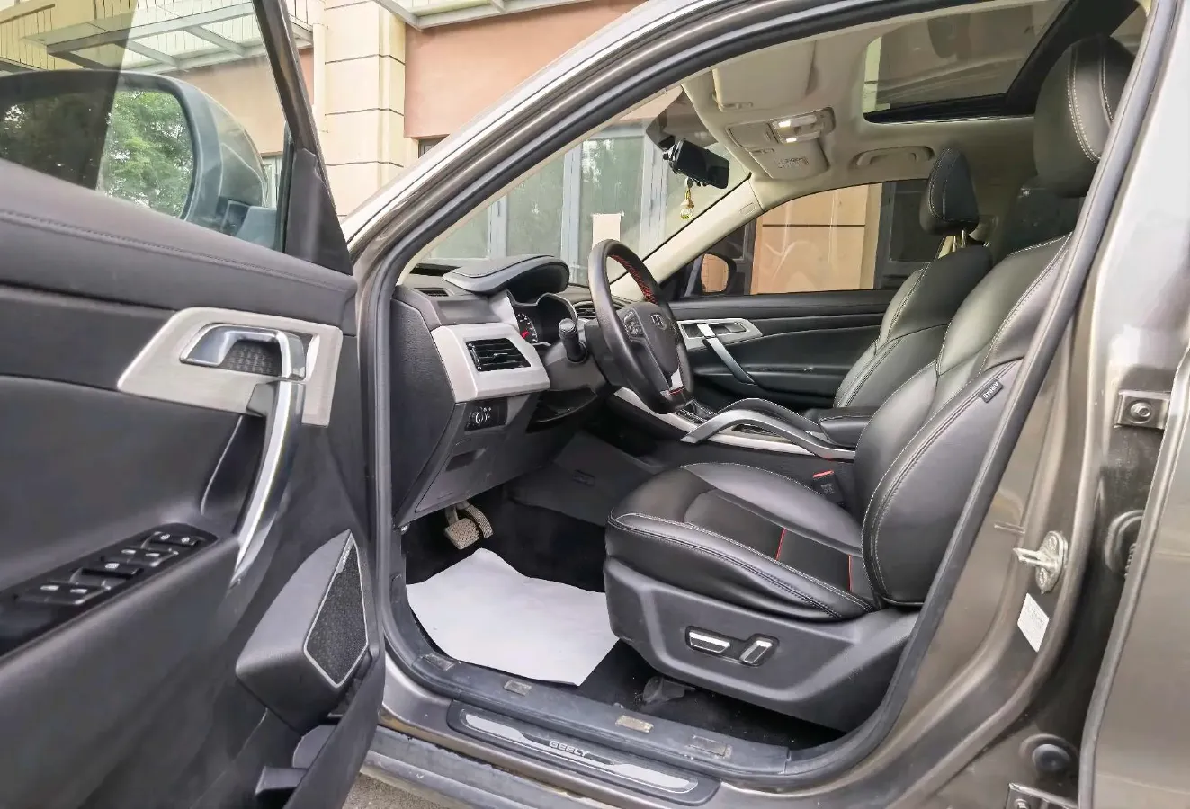 2018 Geely Azkarra 1.8T 184HP L4 6AT,autocango,china used car exporter,china ev exporter,chinese used car exporter,chinese used ev exporter