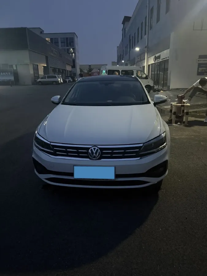 2021 Volkswagen Lamando 1.4T 150HP L4 7DCT,autocango,china used car exporter,china ev exporter,chinese used car exporter,chinese used ev exporter