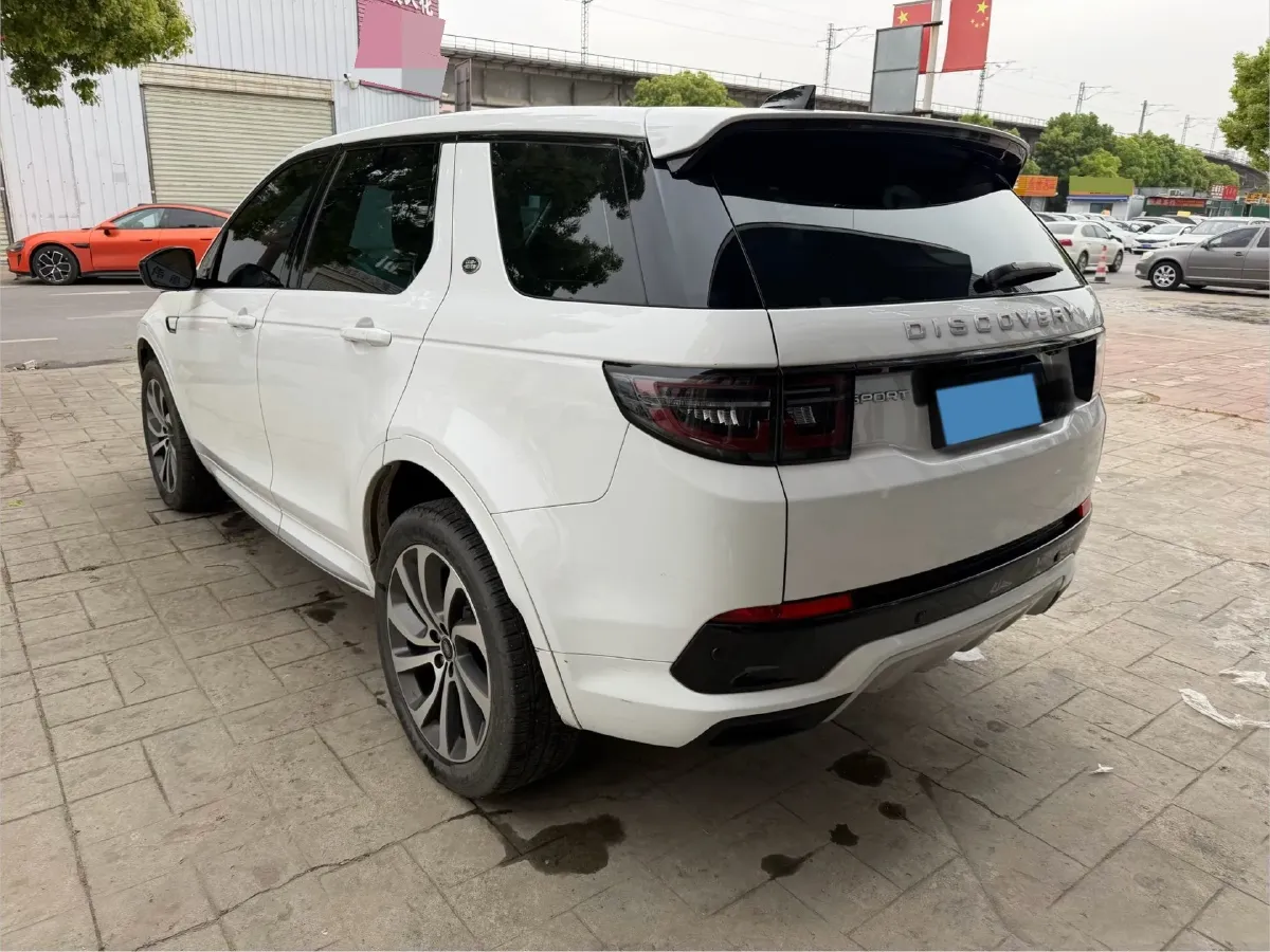 2024 Land Rover Discovery Sport 2.0T 249HP L4 9AT,autocango,china used car exporter,china ev exporter,chinese used car exporter,chinese used ev exporter