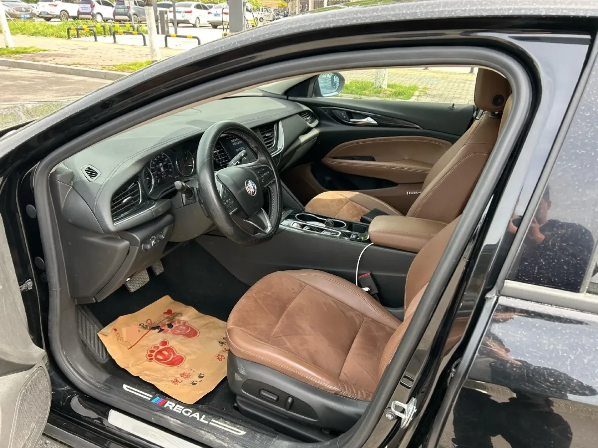 2020 Buick Regal 1.5T 169HP L4 9AT,autocango,china used car exporter,china ev exporter,chinese used car exporter,chinese used ev exporter