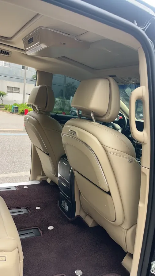 2023 Buick GL8 2.0T 237HP L4 9AT,autocango,china used car exporter,china ev exporter,chinese used car exporter,chinese used ev exporter