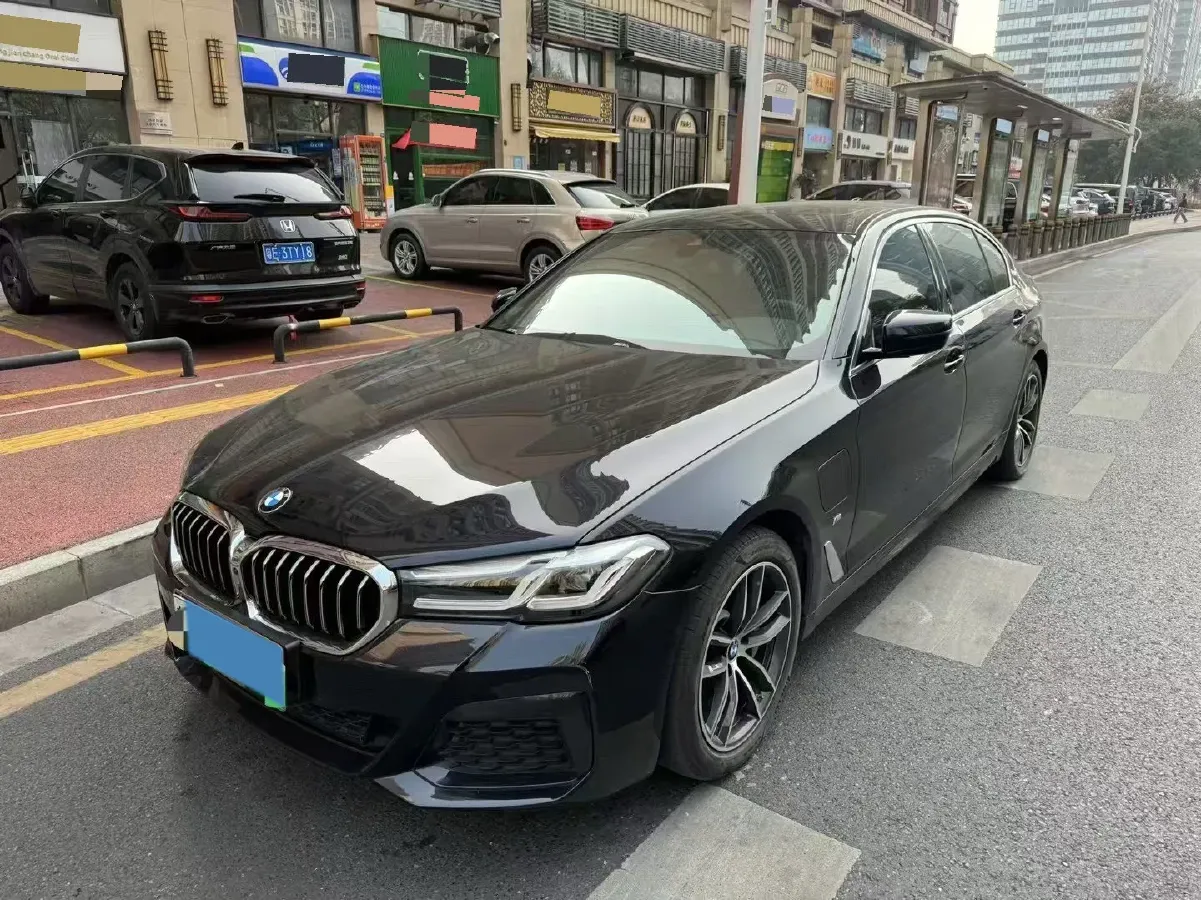 2021 BMW 5 Series 2.0T 184HP L4 8AT PHEV 17.7KWH,autocango,china used car exporter,china ev exporter,chinese used car exporter,chinese used ev exporter