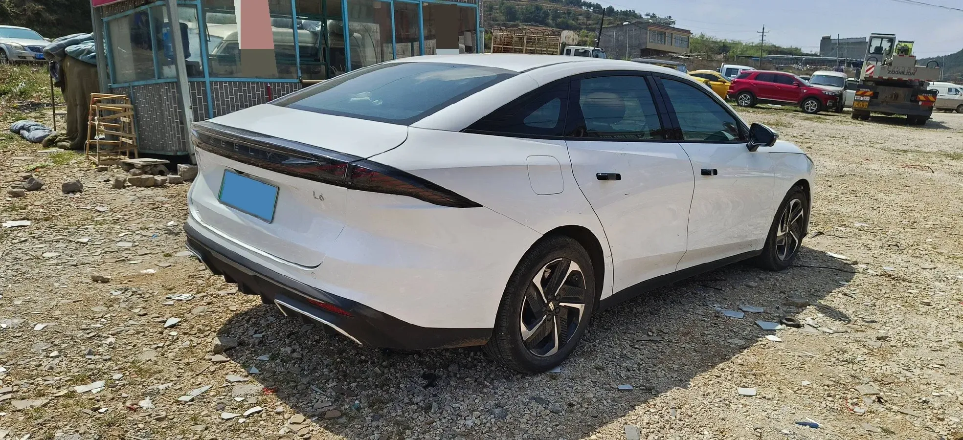 2024 Geely Galaxy L6 1.5T 163HP L4 3DHT PHEV,autocango,china used car exporter,china ev exporter,chinese used car exporter,chinese used ev exporter