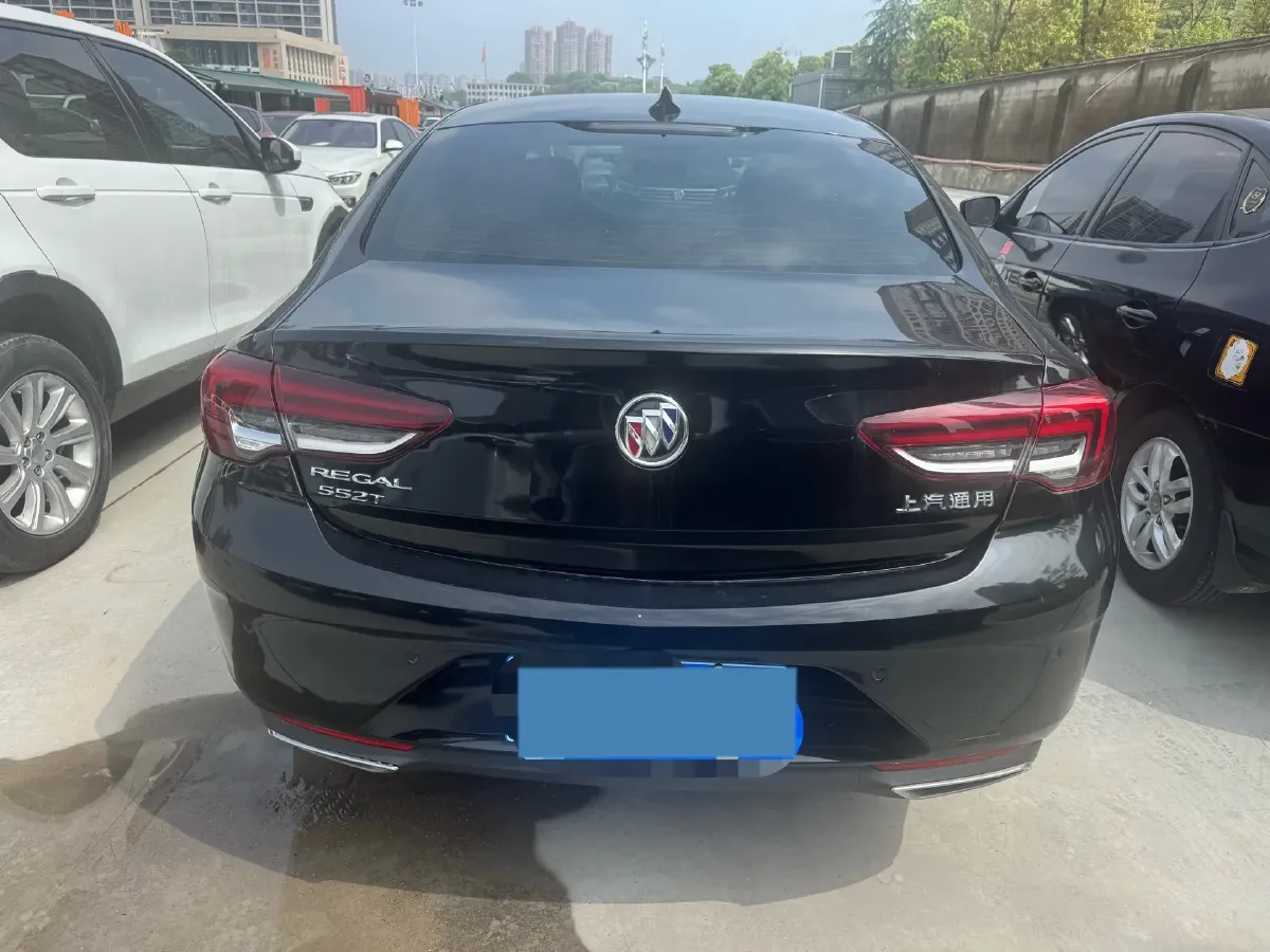2022 Buick Regal 1.5T 169HP L4 9AT,autocango,china used car exporter,china ev exporter,chinese used car exporter,chinese used ev exporter