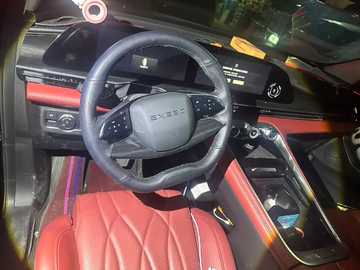 2024 Exceed RX 2.0T 261HP L4 7DCT,autocango,china used car exporter,china ev exporter,chinese used car exporter,chinese used ev exporter