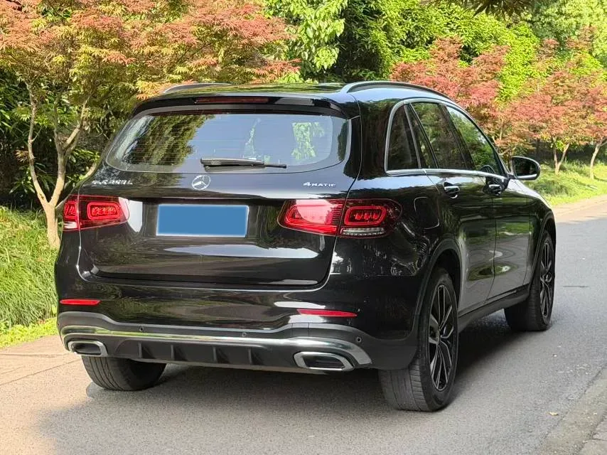 2021 Mercedes-Benz GLC Class 2.0T 197HP L4 9AT,autocango,china used car exporter,china ev exporter,chinese used car exporter,chinese used ev exporter