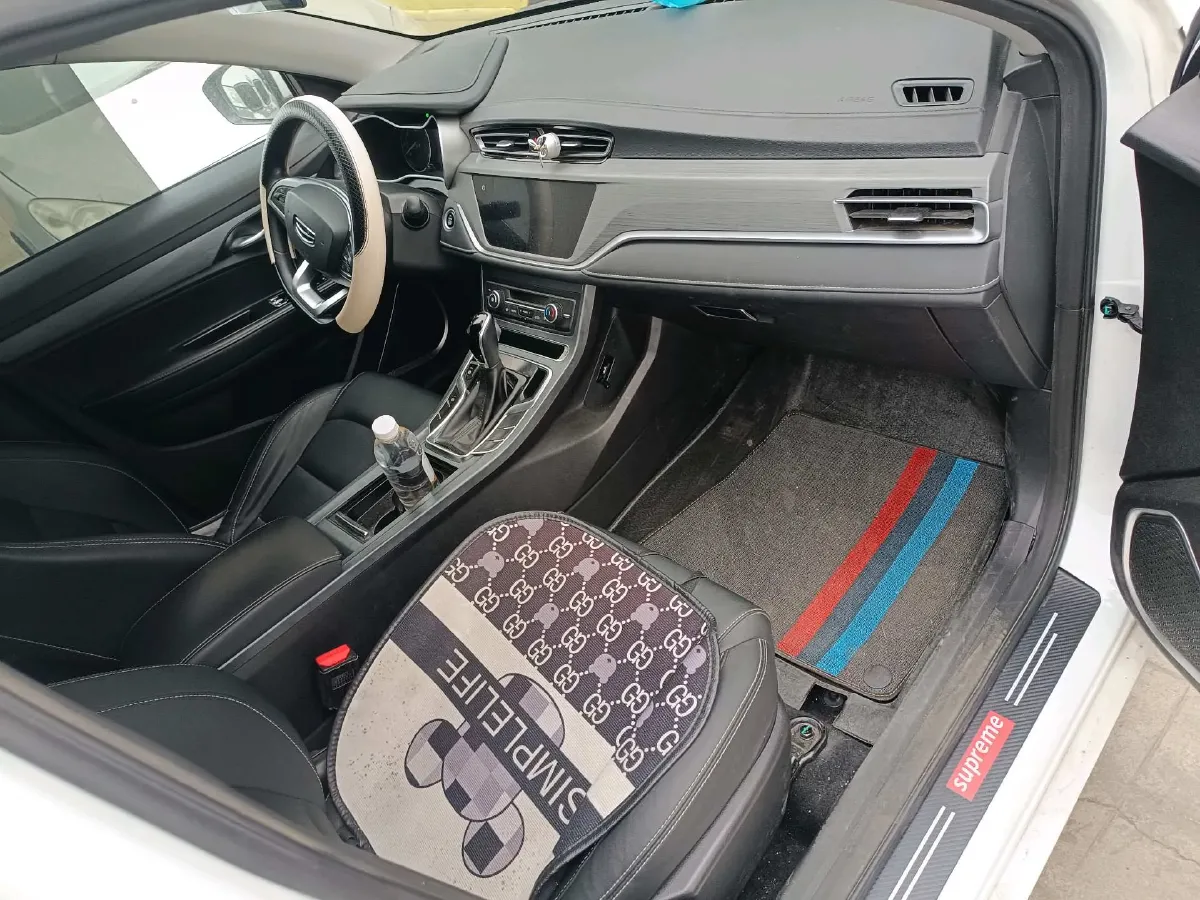 2021 BaoJun 530 1.5T 147HP L4 CVT,autocango,china used car exporter,china ev exporter,chinese used car exporter,chinese used ev exporter