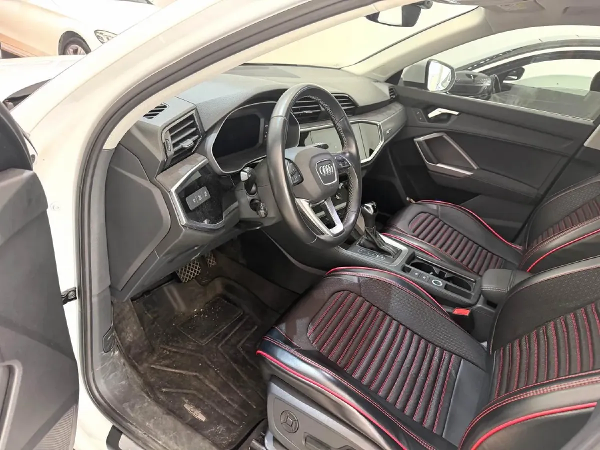 2022 Audi Q3 1.4T 150HP L4 7DCT,autocango,china used car exporter,china ev exporter,chinese used car exporter,chinese used ev exporter