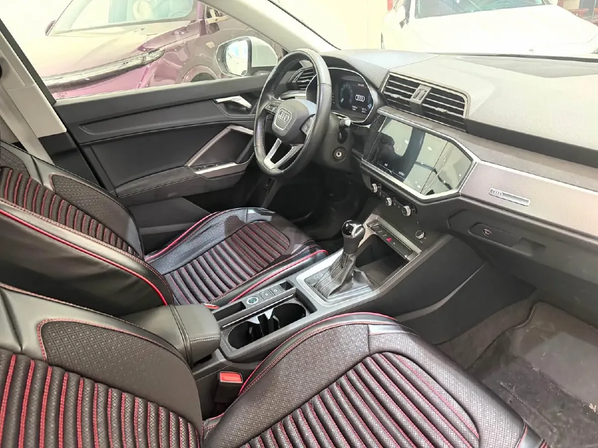 2022 Audi Q3 1.4T 150HP L4 7DCT,autocango,china used car exporter,china ev exporter,chinese used car exporter,chinese used ev exporter