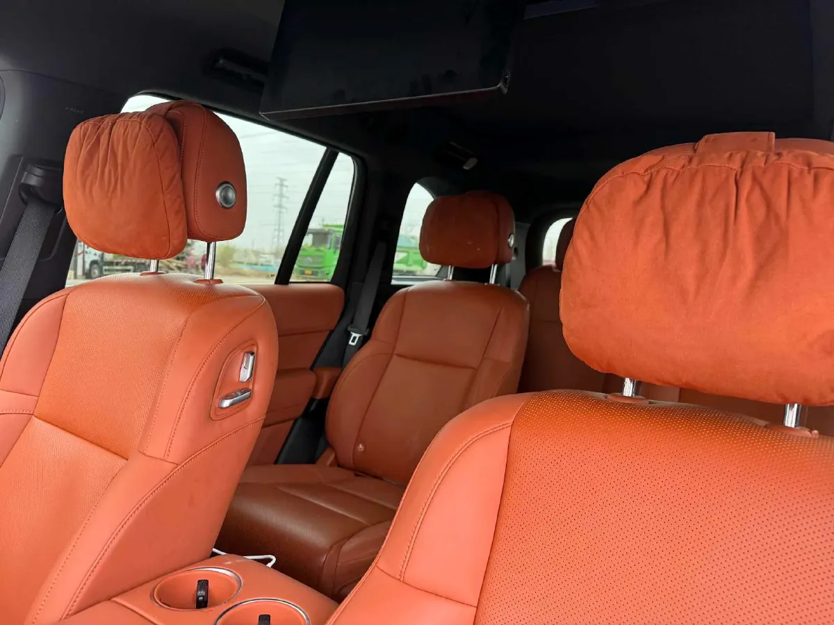 2024 Ford Bronco 2.3T 275HP L4 10AT,autocango,china used car exporter,china ev exporter,chinese used car exporter,chinese used ev exporter