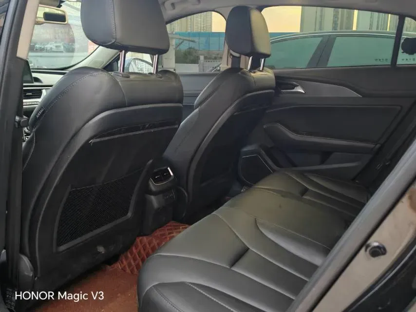 2020 HongQi H5 1.8T 197HP L4 6AT,autocango,china used car exporter,china ev exporter,chinese used car exporter,chinese used ev exporter